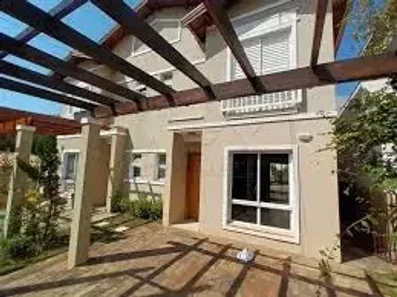 Casa de Condomínio com 3 Quartos à venda, 130m² no Vila Aviação, Bauru