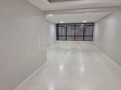 Sala Comercial à venda, 48m² no Cristo Redentor, Porto Alegre