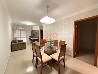 Apartamento com 3 Quartos para alugar, 86m² no Zona 07, Maringá