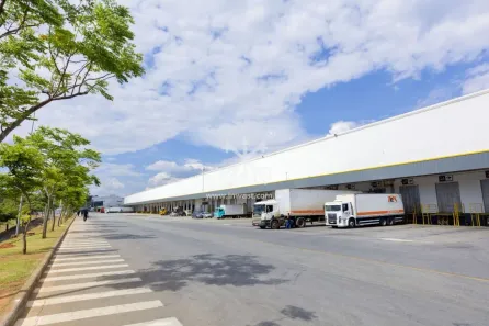 Galpão/Depósito/Armazém para alugar, 6920m² no Chácaras Reunidas Santa Terezinha, Contagem