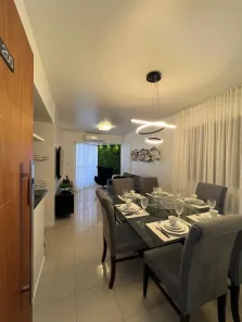 Apartamento com 2 Quartos para alugar, 68m² no Pajuçara, Maceió