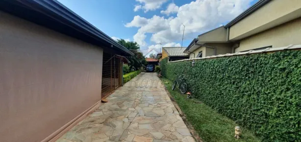 Casa com 3 Quartos à venda, 860m² no Brodowski, Brodowski