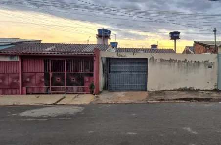 Casa com 2 Quartos à venda, 112m² no Riacho Fundo II, Brasília