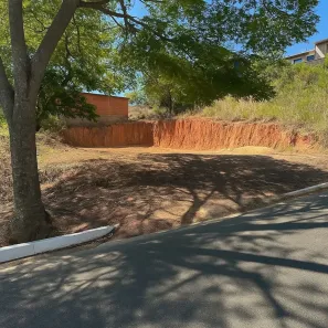 Lote/Terreno à venda, 225m² no Jardim Vitória, Macaé