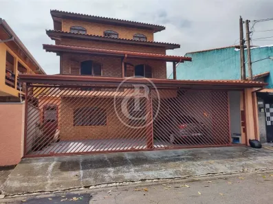 Casa com 3 Quartos à venda, 197m² no Jardim Portugal, São José dos Campos