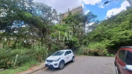 Lote/Terreno à venda, 385m² no Santa Lúcia, Belo Horizonte