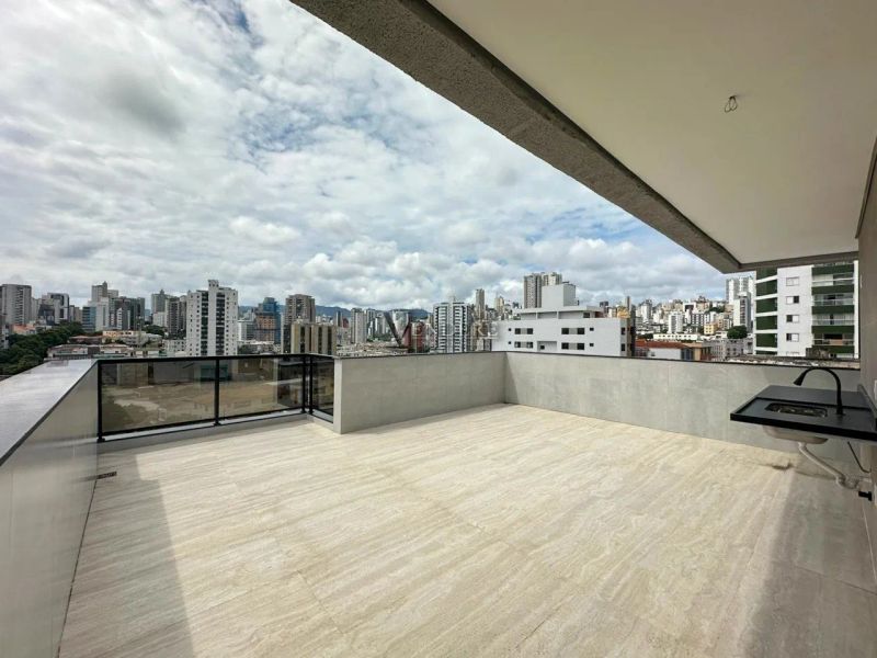 Cobertura com 4 quartos — Prado, Belo Horizonte