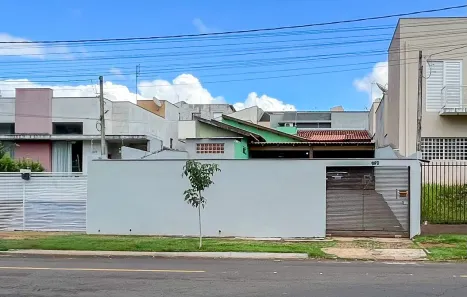 Casa com 3 Quartos à venda, 106m² no Jardim Guararapes, Londrina