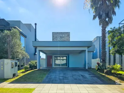 Casa com 3 Quartos à venda, 210m² no São Vicente, Gravataí