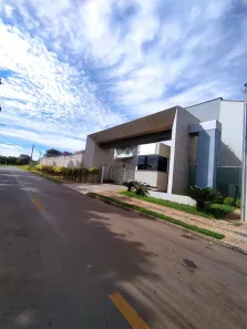 Sobrado com 3 Quartos à venda, 132m² no Residencial Center Ville, Goiânia