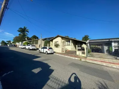 Casa com 3 Quartos à venda, 135m² no Ipiranga, São José