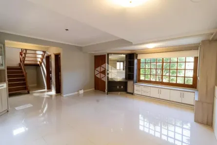 Casa com 3 Quartos à venda, 182m² no Espírito Santo, Porto Alegre