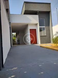 Casa com 3 Quartos à venda, 75m² no Setor Palmares, Trindade