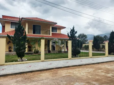 Casa com 3 Quartos à venda, 949m² no Centro, Santo Amaro da Imperatriz