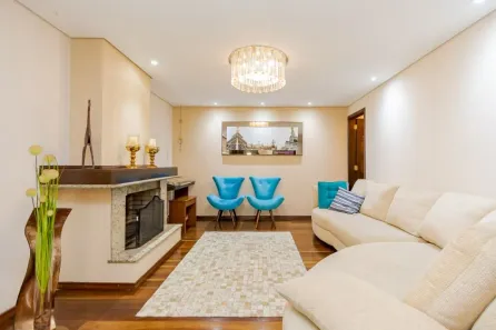 Casa com 5 Quartos à venda, 390m² no Jardim Social, Curitiba
