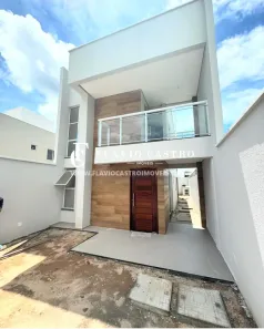 Sobrado com 3 Quartos à venda, 129m² no Centro, Eusébio