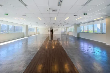 Sala Comercial para alugar, 457m² no Vila Cordeiro, São Paulo
