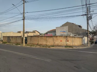 Lote/Terreno à venda, 304m² no Jardim Novo Cambuí, Hortolândia
