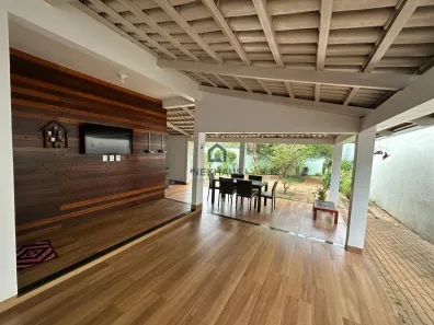 Casa com 4 Quartos à venda, 270m² no Jardim Guanabara, Goiânia