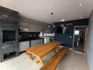 Casa com 3 Quartos à venda, 159m² no Jardim Nenê Gomes, Uberaba