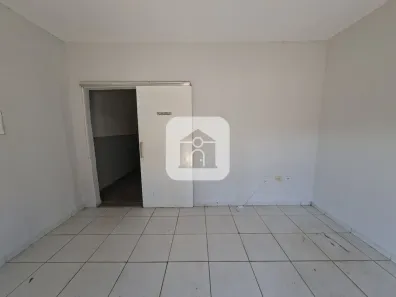 Galpão/Depósito/Armazém para alugar, 164m² no Dona Zulmira, Uberlândia