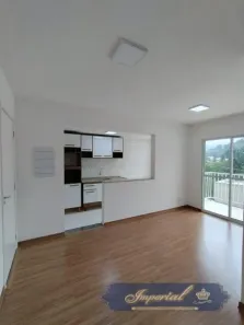 Apartamento com 2 Quartos para alugar, 65m² no Nogueira, Petrópolis