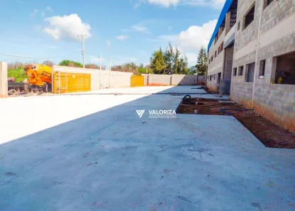 Galpão/Depósito/Armazém para alugar, 1600m² no Floresta, Salto de Pirapora