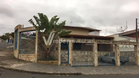 Casa com 3 Quartos à venda, 206m² no Jardim do Lago, Campinas