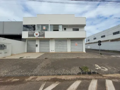 Ponto Comercial para alugar, 84m² no Jardim Europa, Uberlândia