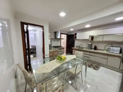 Sobrado com 3 Quartos à venda, 170m² no Itaquera, São Paulo