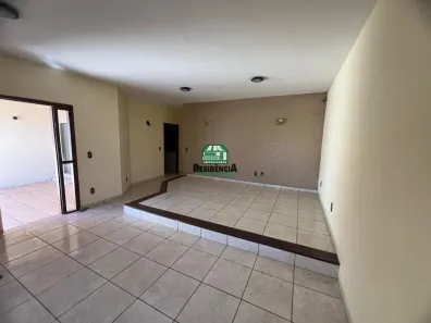 Casa com 2 Quartos à venda, 122m² no Jardim Bandeirante, Anápolis