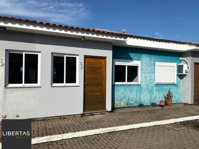 Casa de Condomínio com 2 Quartos à venda, 45m² no Ponta Grossa, Porto Alegre