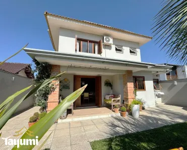 Casa com 4 Quartos à venda, 212m² no Universitário, Santa Cruz do Sul