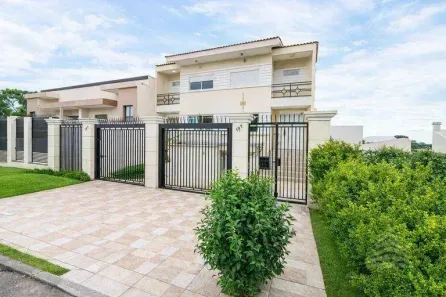 Sobrado com 3 Quartos à venda, 206m² no Santa Quitéria, Curitiba