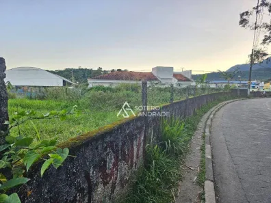 Lote/Terreno à venda, 400m² no Massaguaçu, Caraguatatuba