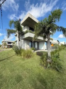 Casa de Condomínio com 4 Quartos à venda, 281m² no XANGRI-LÁ, Xangri-lá