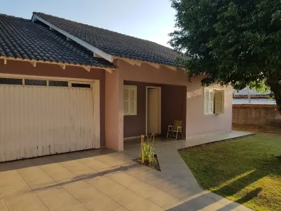 Casa com 3 Quartos à venda, 172m² no SAIC, Chapecó