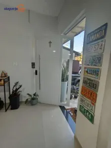 Sobrado com 3 Quartos à venda, 350m² no Jardim Torrão de Ouro, São José dos Campos