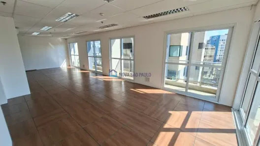 Sala Comercial para alugar, 124m² no Paraíso, São Paulo