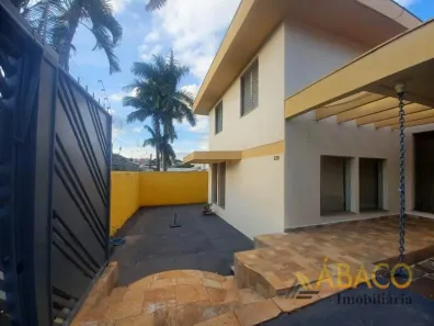 Sobrado com 3 Quartos para alugar, 300m² no Vila Elizabeth, São Carlos