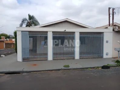 Casa com 3 Quartos à venda, 142m² no Independência, Ribeirão Preto