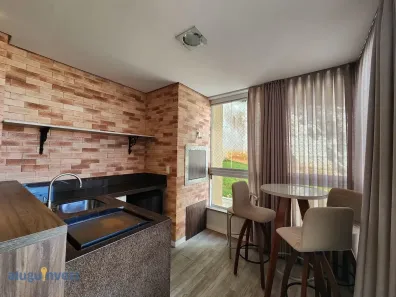 Apartamento com 3 Quartos para alugar, 90m² no Coqueiros, Florianópolis