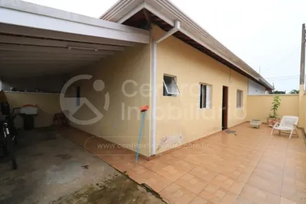 Casa com 2 Quartos à venda, 67m² no Estancia Sao José, Peruíbe