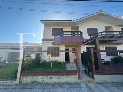 Sobrado com 3 Quartos à venda, 136m² no XANGRI-LÁ, Xangri-lá
