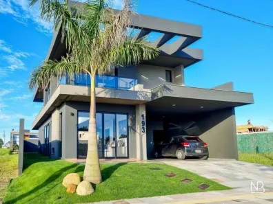 Casa com 3 Quartos à venda, 215m² no Centro, Gravataí