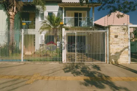 Sobrado com 5 Quartos à venda, 233m² no Igara, Canoas