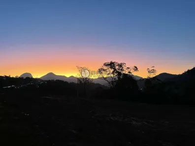 Lote/Terreno à venda, 246m² no Tijuca, Teresópolis