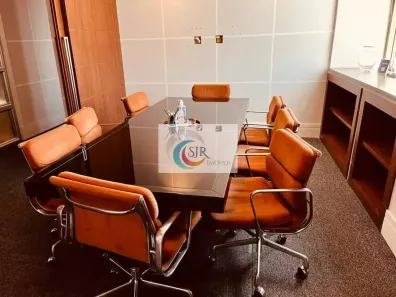 Sala Comercial para alugar, 220m² no Vila Olímpia, São Paulo
