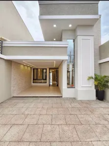 Casa com 3 Quartos à venda, 119m² no Centro, Cascavel