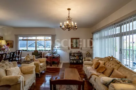 Casa com 4 Quartos à venda, 400m² no Jardim Marajoara, São Paulo